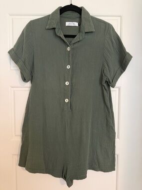 Ava Sky Olive Green Button-Front Short Sleeve Tunic Romper